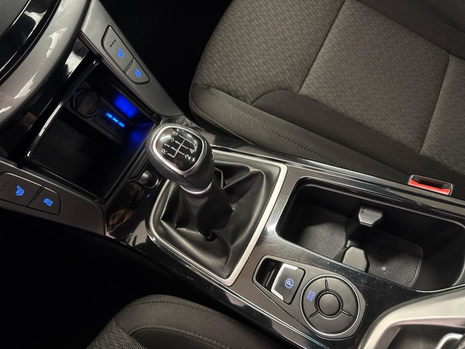 HYUNDAI i40 Sedan 2015