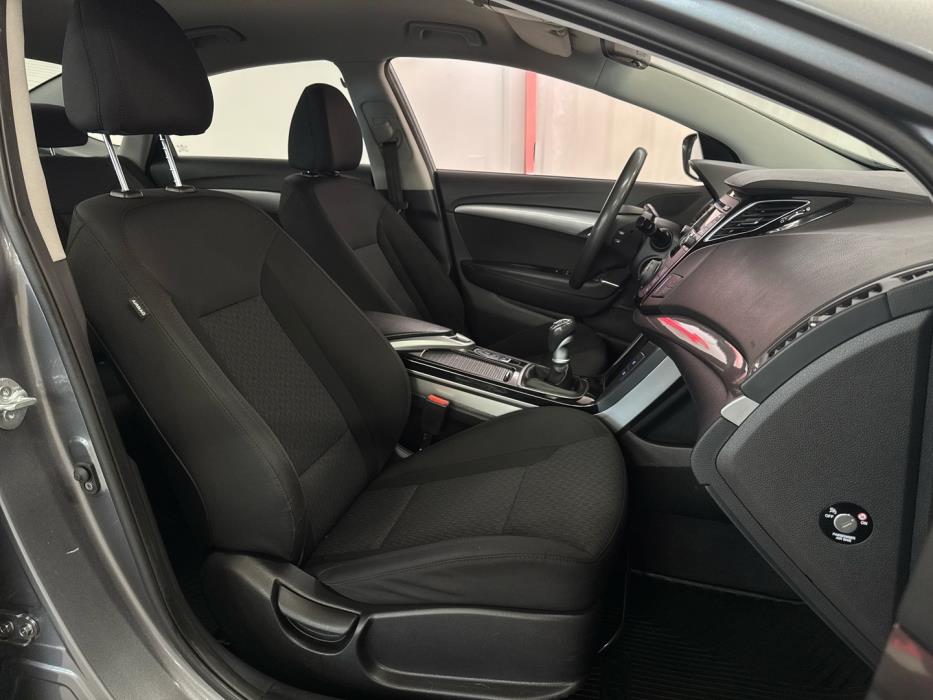 HYUNDAI i40 Sedan 2015