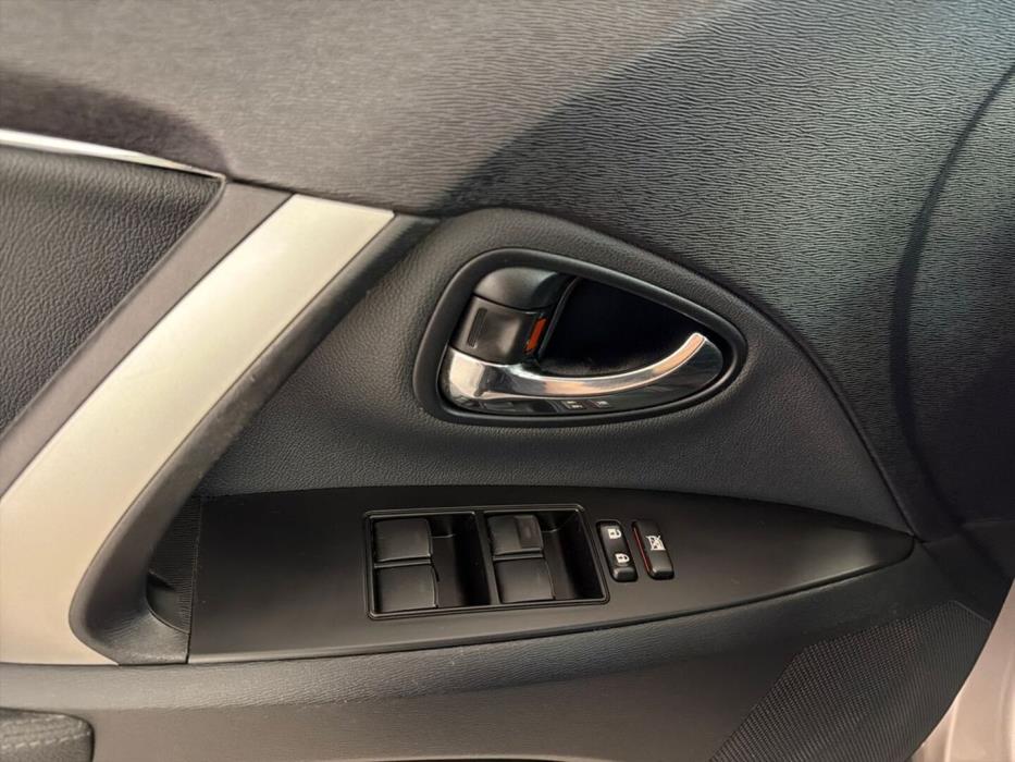 TOYOTA Avensis 2015