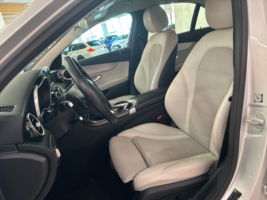 MERCEDES-BENZ C 2016