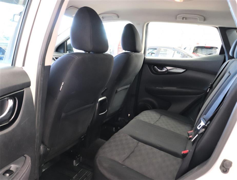 NISSAN Qashqai 2016