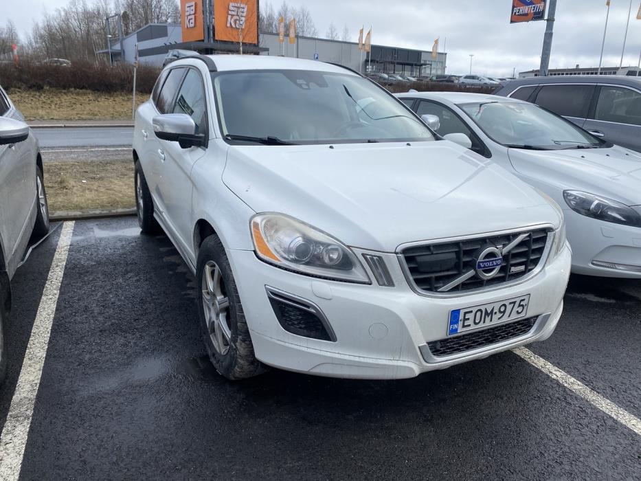 VOLVO XC60 2012