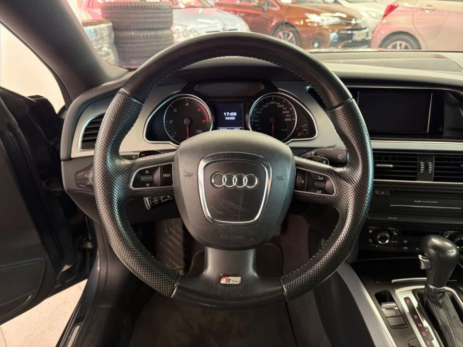 AUDI A5 2009