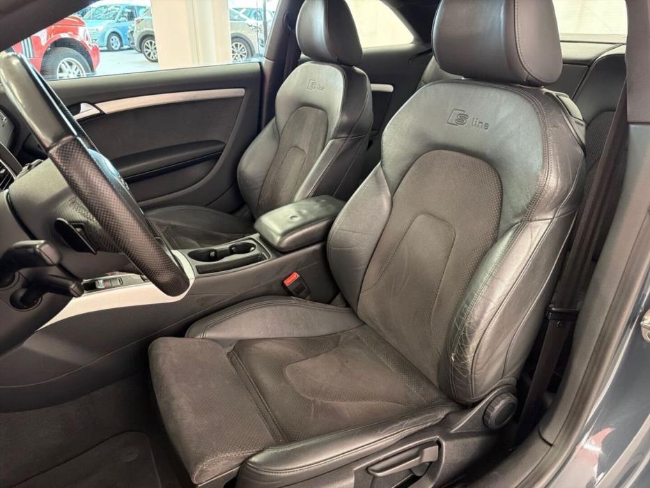 AUDI A5 2009