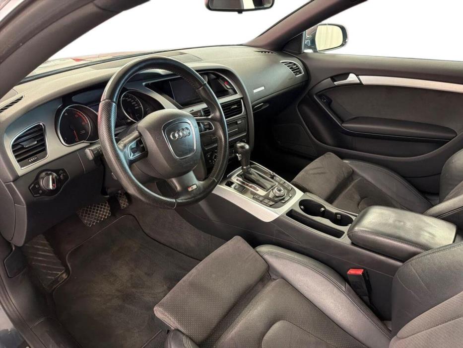 AUDI A5 2009