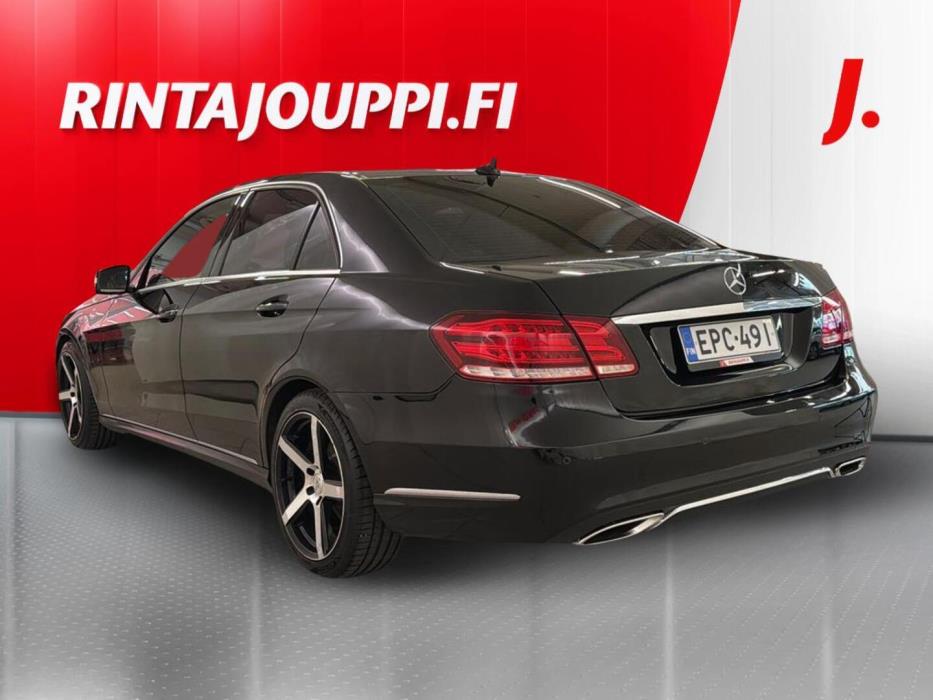 MERCEDES-BENZ E 2013