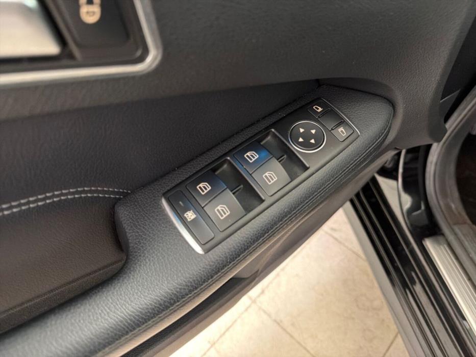 MERCEDES-BENZ E 2013