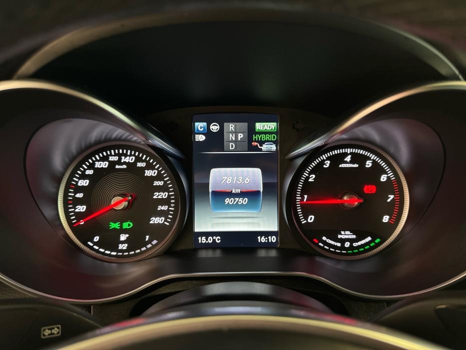 MERCEDES-BENZ GLC 2018