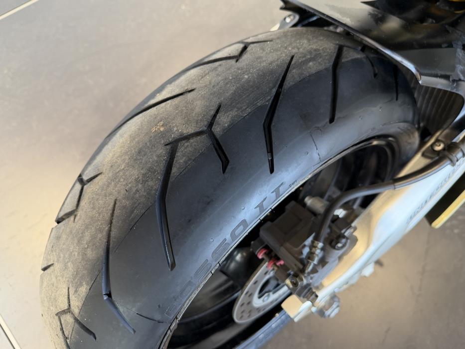 HONDA CBR 2005