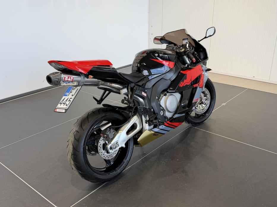 HONDA CBR 2005