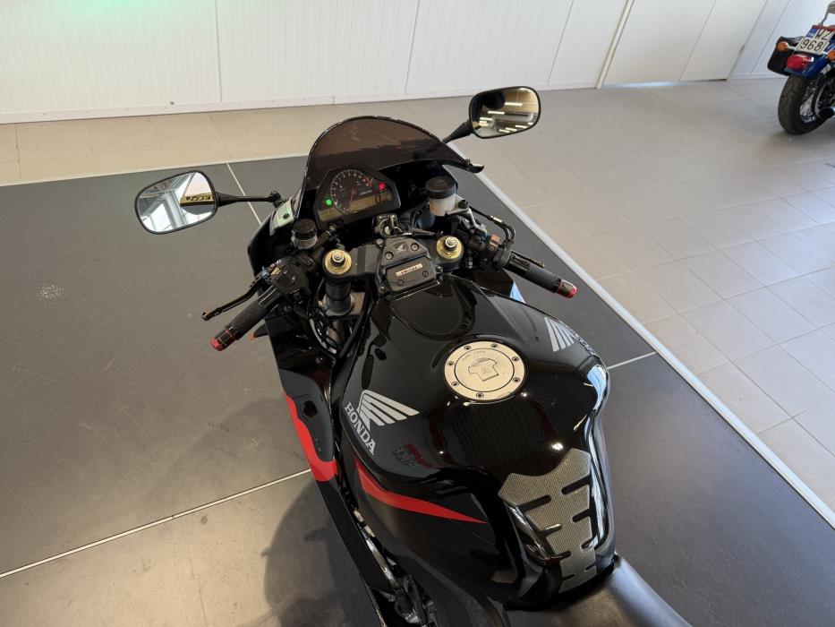 HONDA CBR 2005