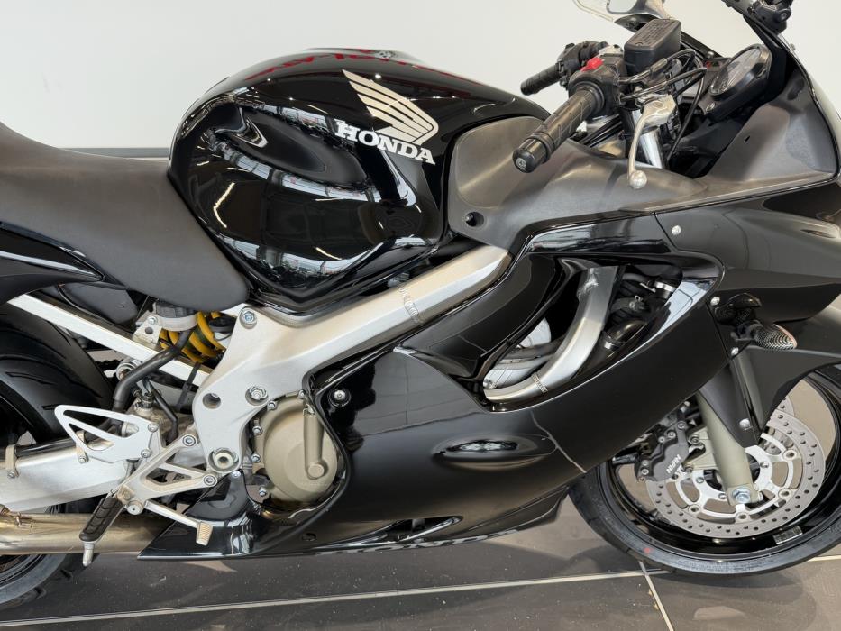 HONDA CBR 2005