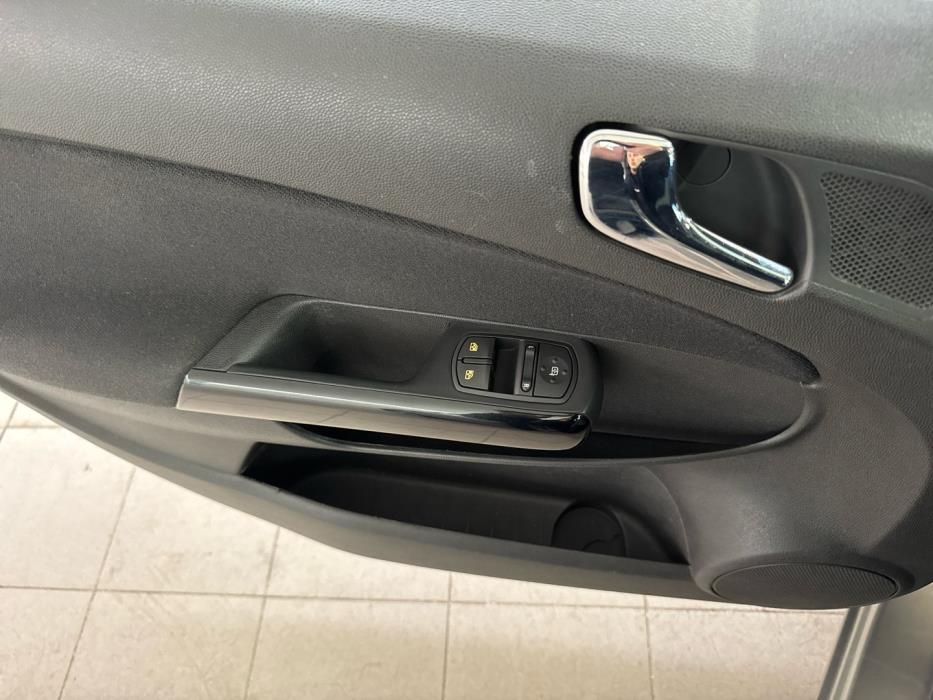 OPEL Corsa 2014
