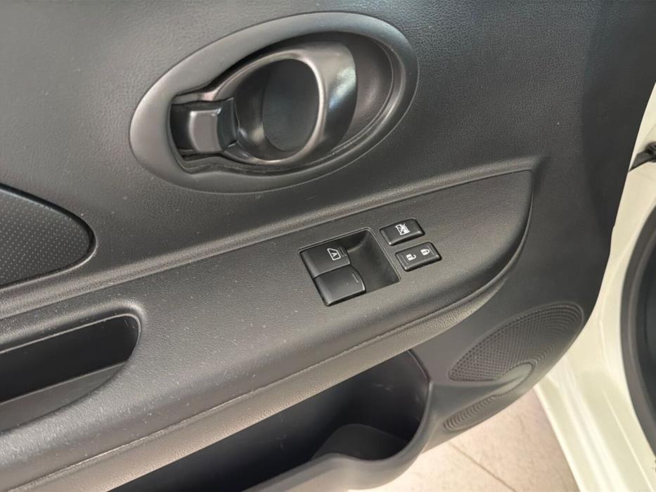NISSAN Micra 2015