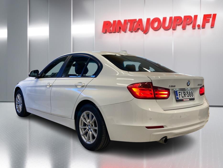 BMW 320 2015