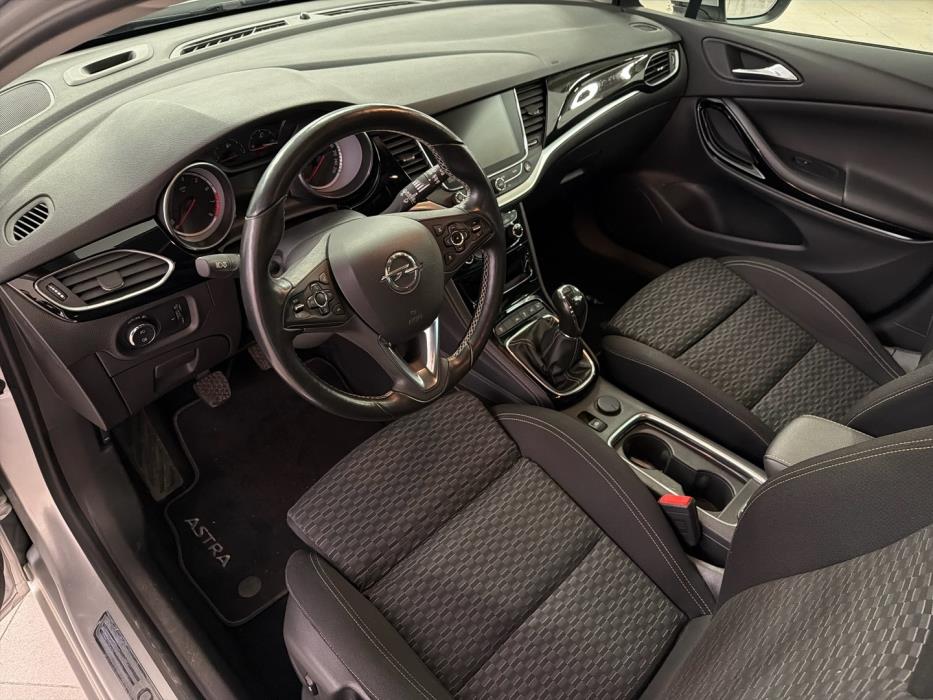 OPEL Astra 2016