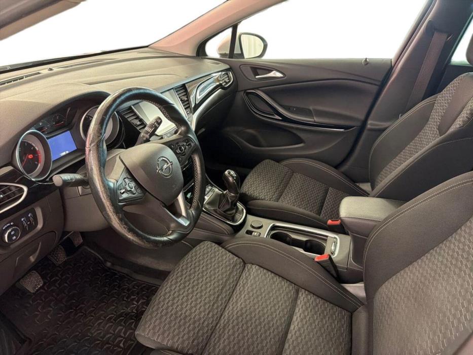 OPEL Astra 2016
