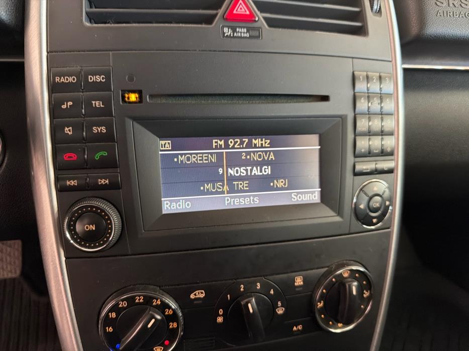 MERCEDES-BENZ B 2009