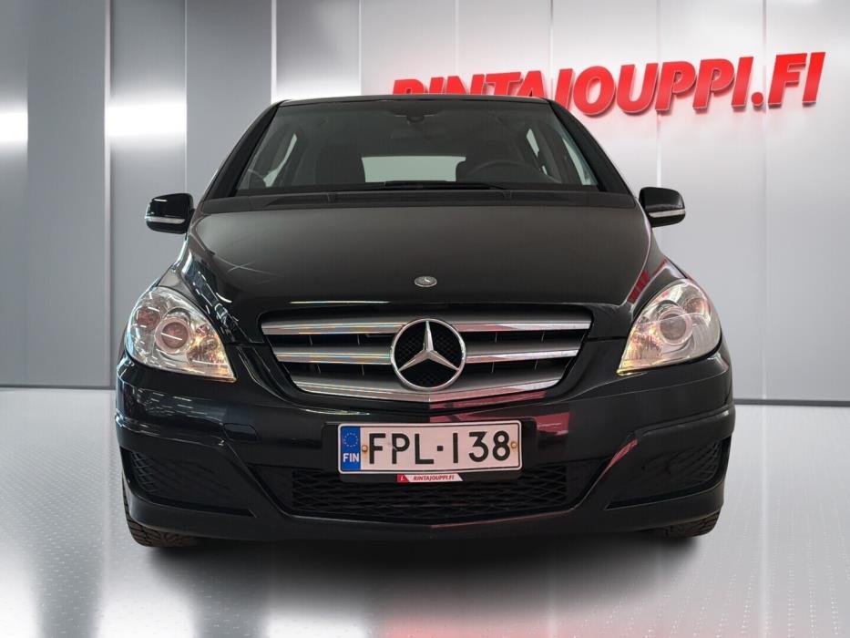 MERCEDES-BENZ B 2009