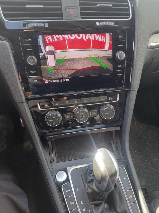 VOLKSWAGEN Golf 2020