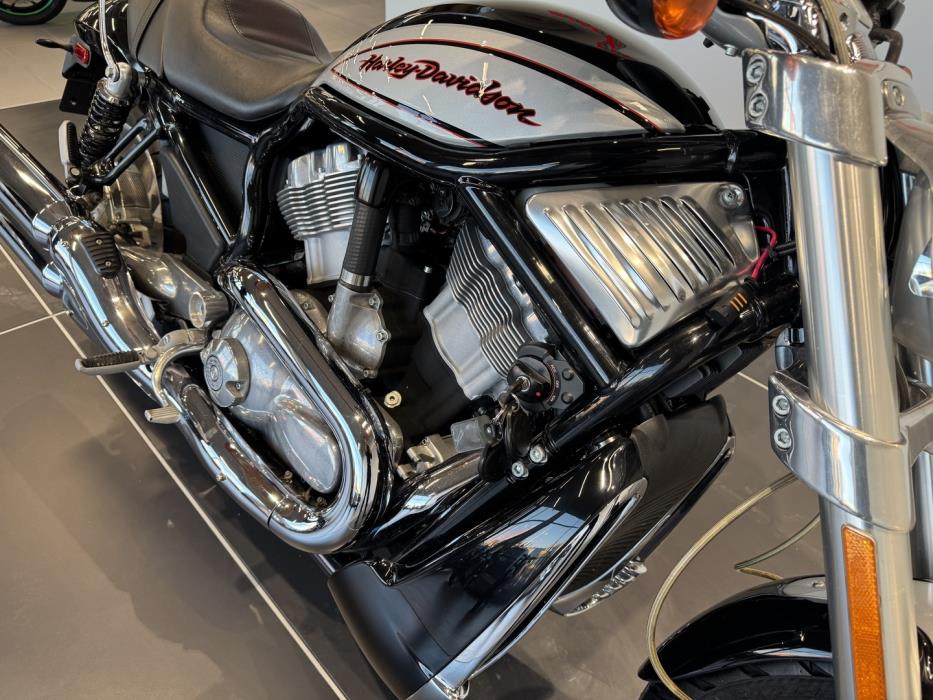 HARLEY-DAVIDSON VRSC 2005