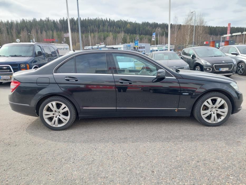 MERCEDES-BENZ C 2010