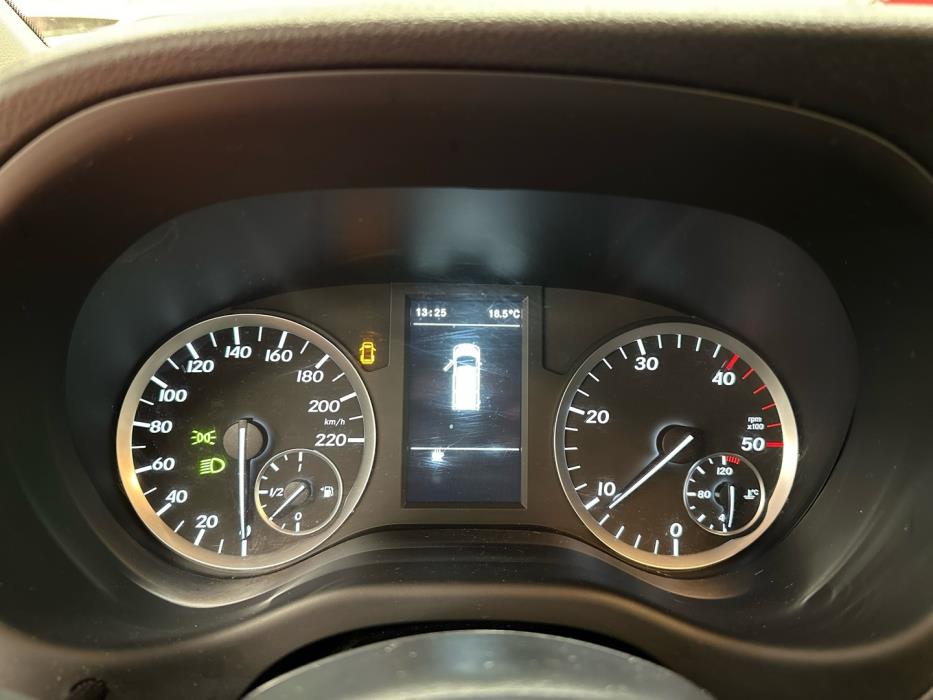 MERCEDES-BENZ Vito 2016