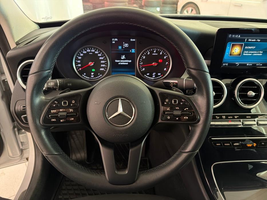 MERCEDES-BENZ C 2019