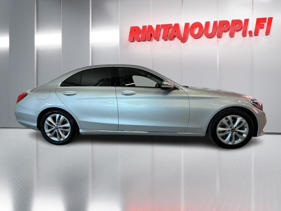 MERCEDES-BENZ C 2019