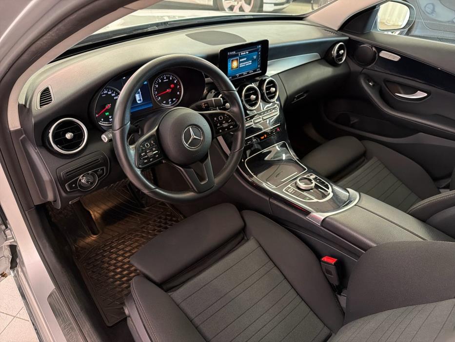 MERCEDES-BENZ C 2019