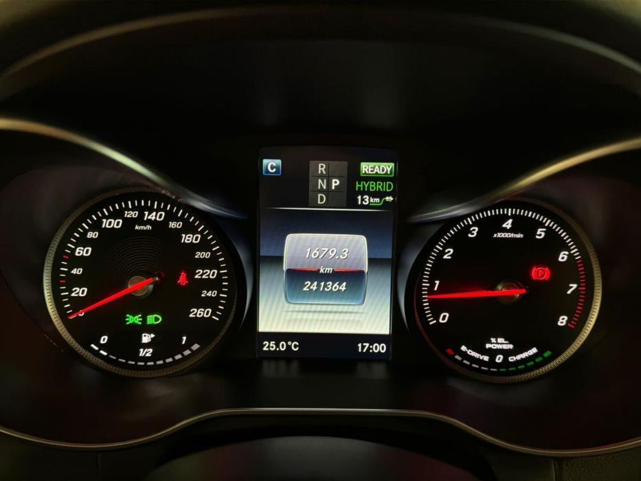 MERCEDES-BENZ C 2016