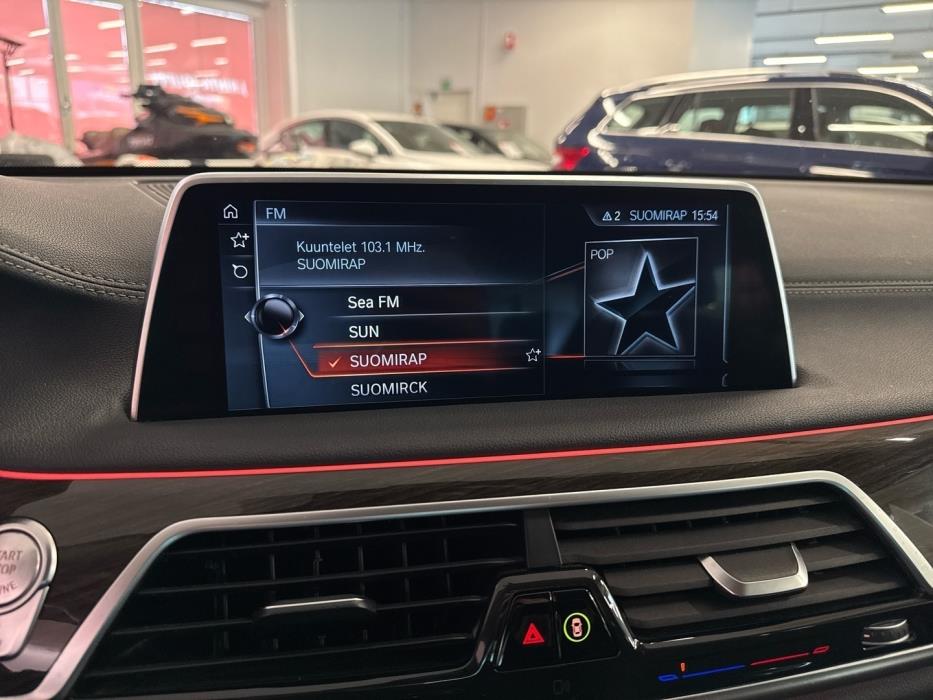 BMW 740 2016