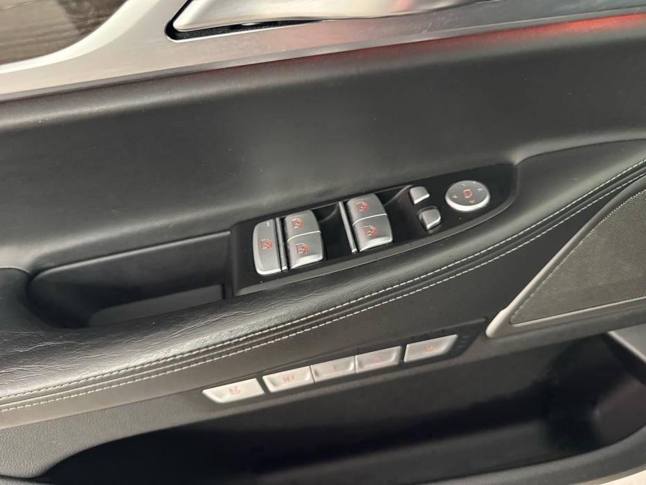 BMW 740 2016