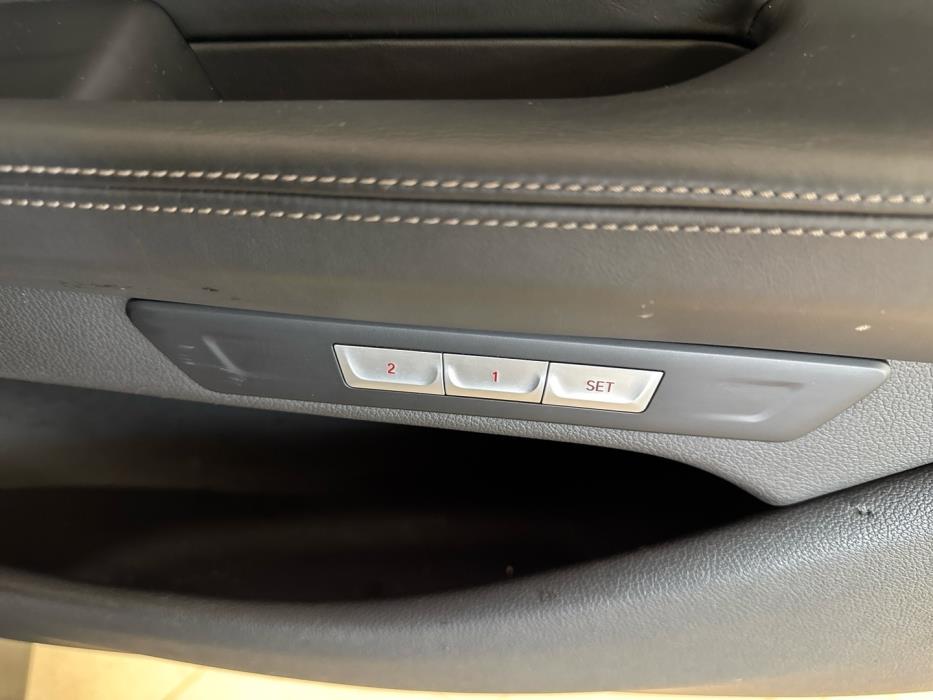 BMW 740 2016