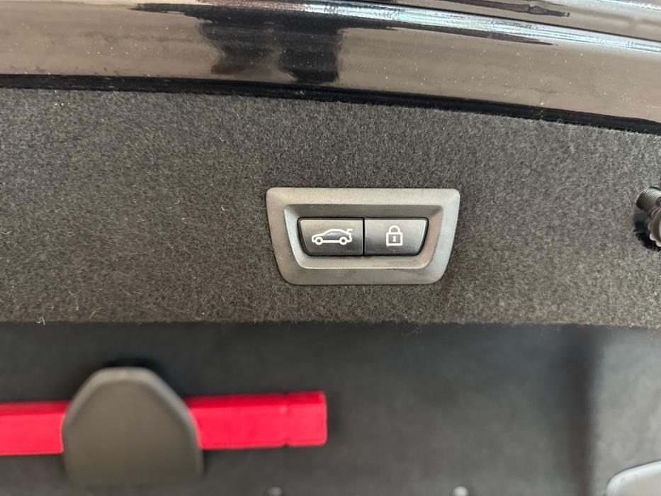BMW 740 2016