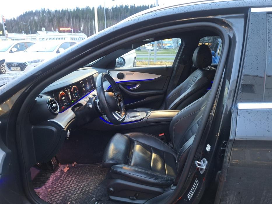 MERCEDES-BENZ E 2021