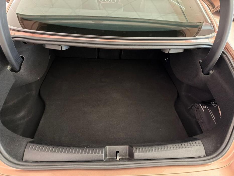 MERCEDES-BENZ CLA 2023