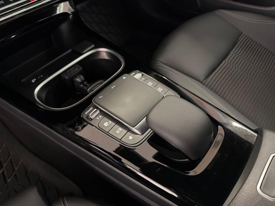 MERCEDES-BENZ CLA 2023