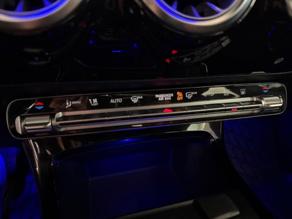 MERCEDES-BENZ CLA 2023