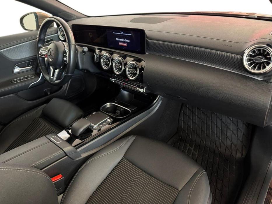 MERCEDES-BENZ CLA 2023