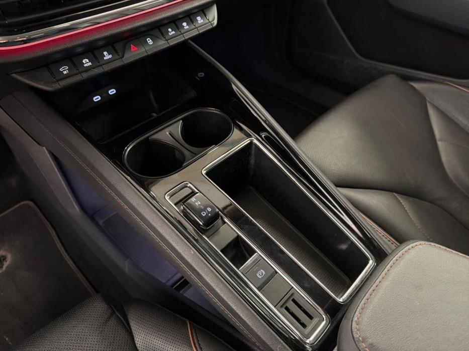 SKODA Enyaq 2022