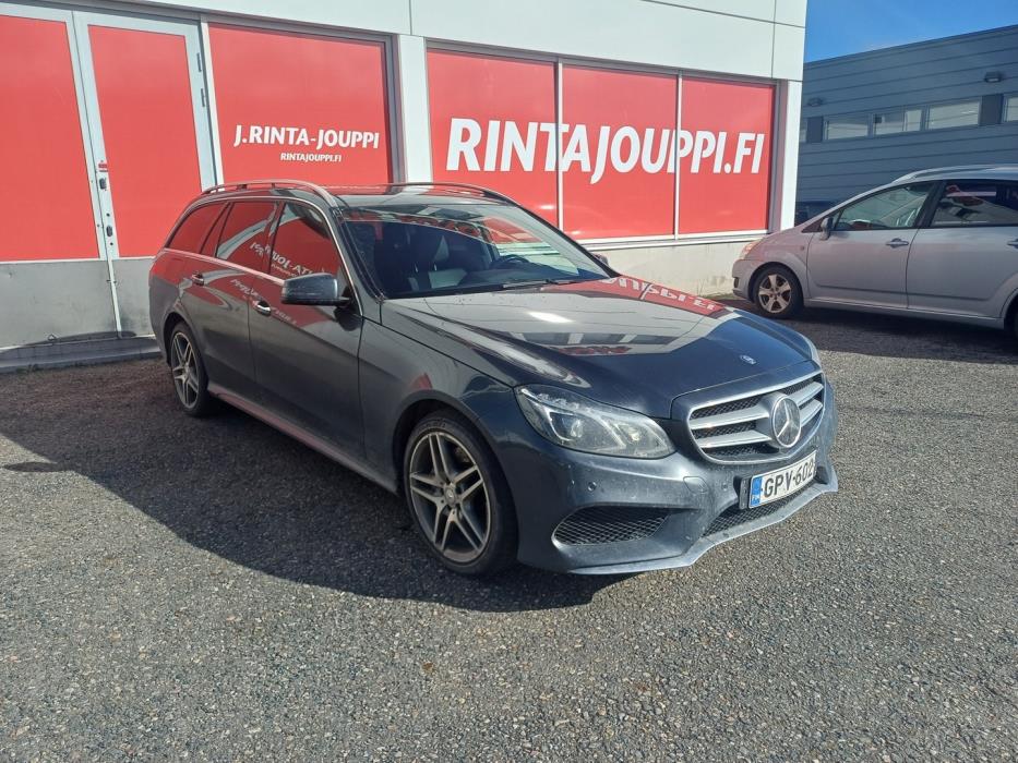MERCEDES-BENZ E 2013