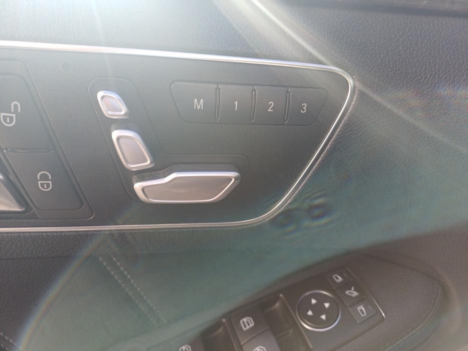 MERCEDES-BENZ E 2013