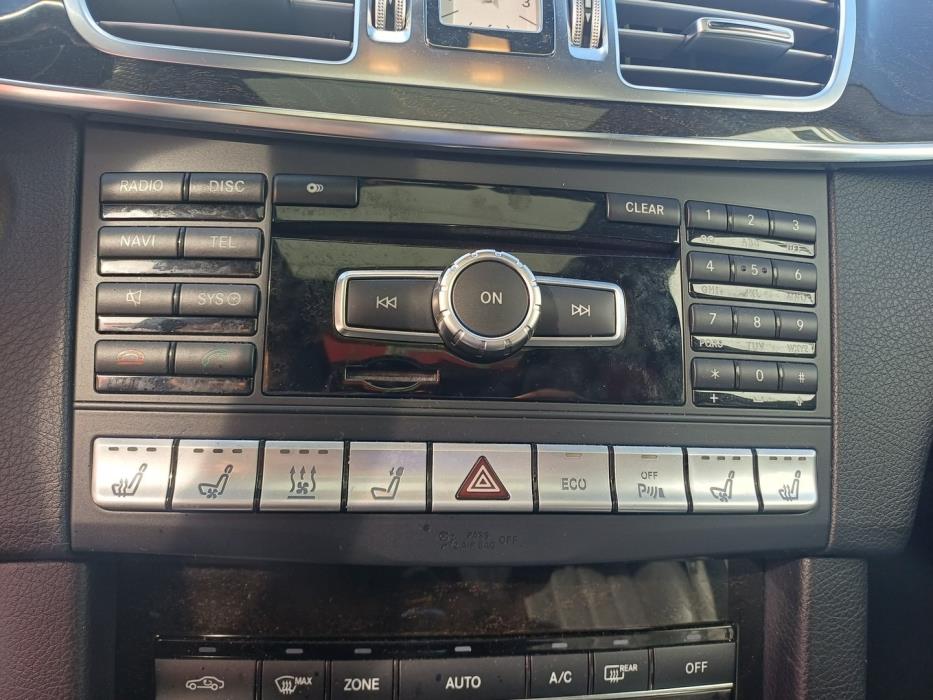 MERCEDES-BENZ E 2013