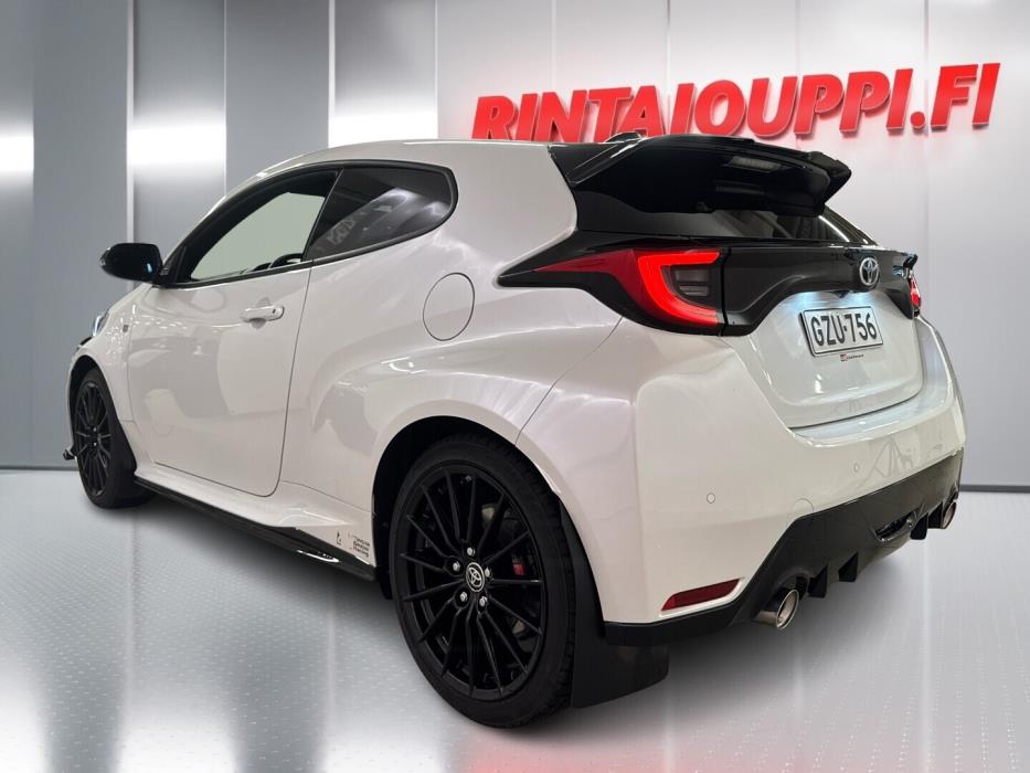 TOYOTA GR Yaris 2021