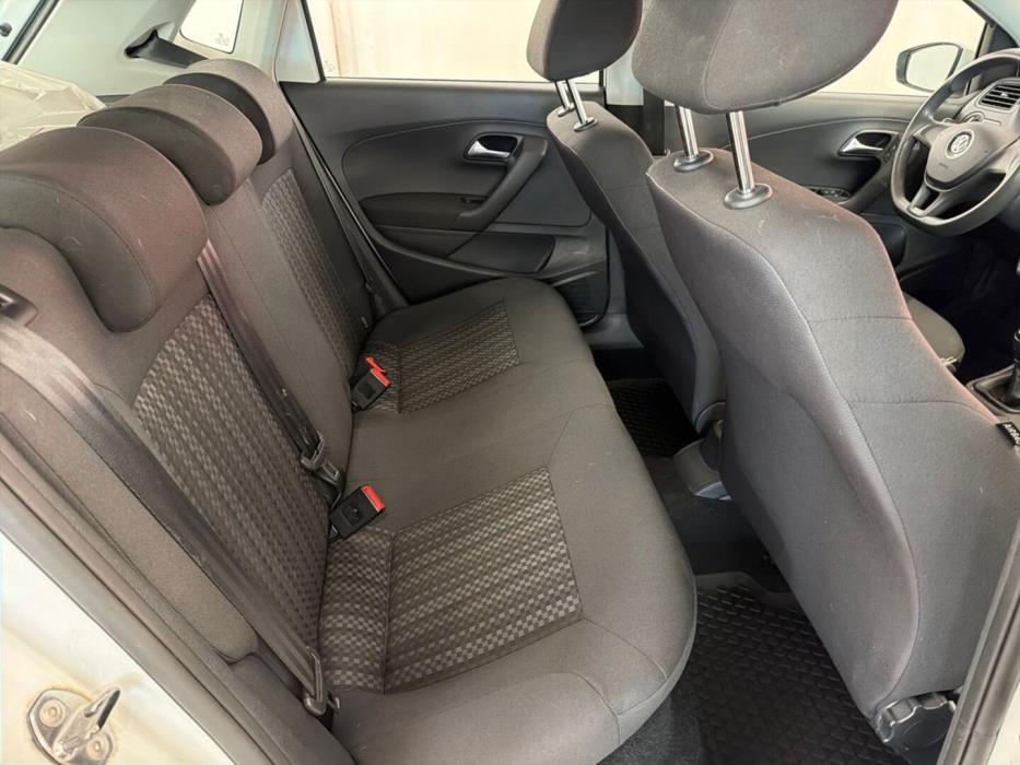 VOLKSWAGEN Polo 2017