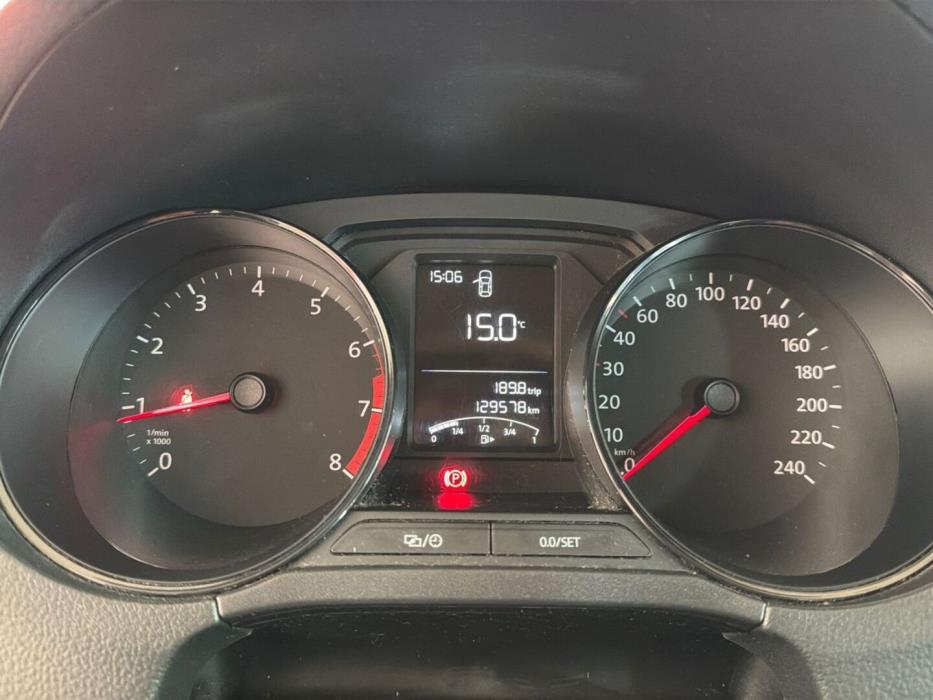 VOLKSWAGEN Polo 2017