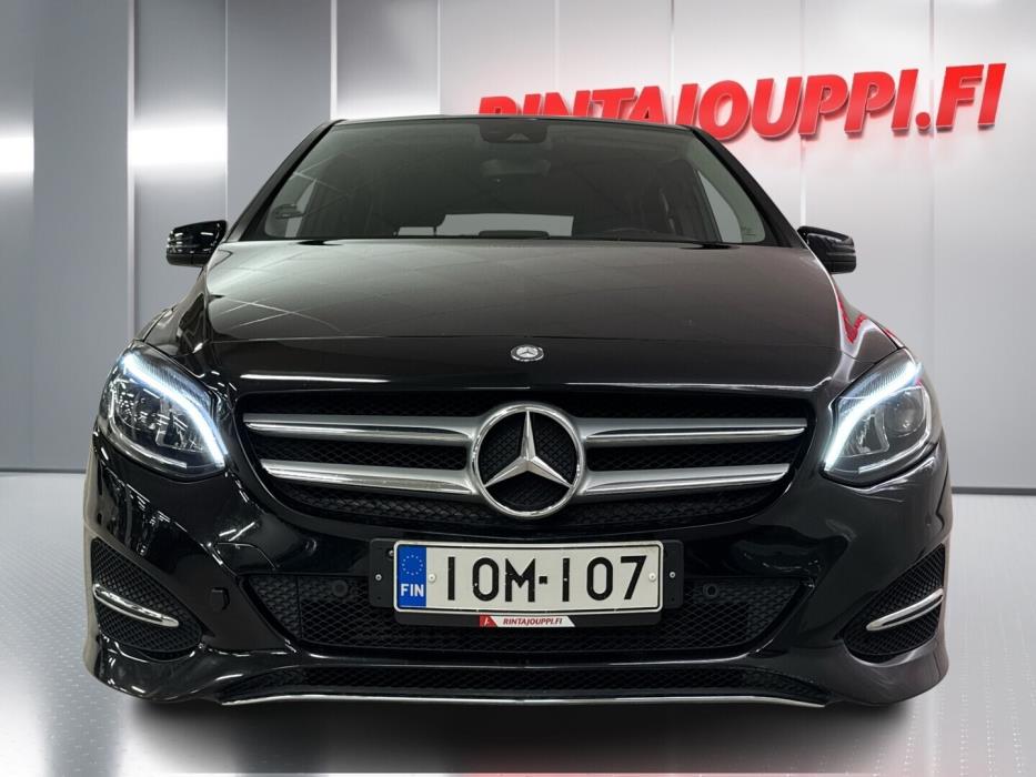 MERCEDES-BENZ B 2015