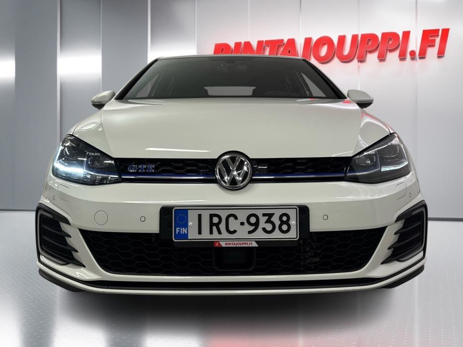 VOLKSWAGEN Golf 2020