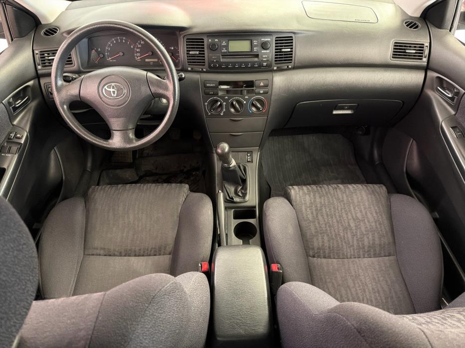 TOYOTA Corolla 2003